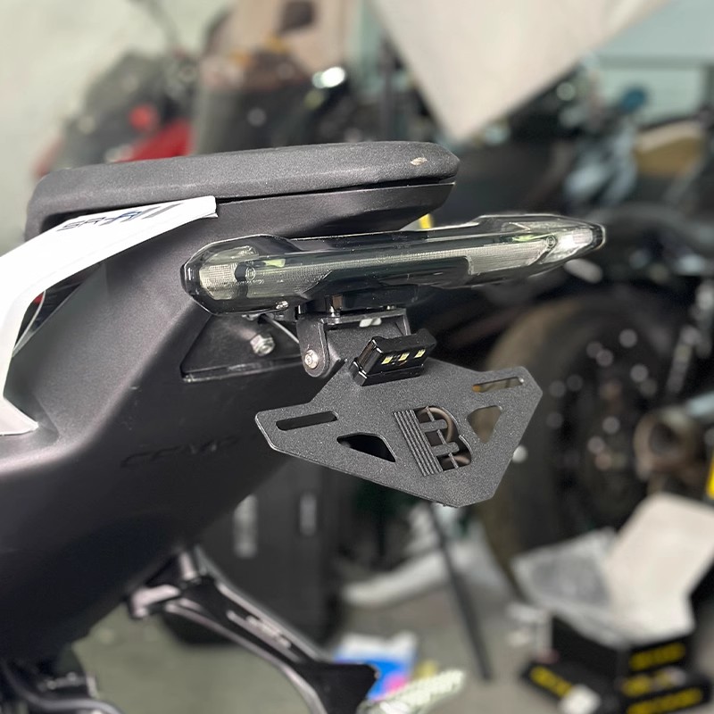 ل CFMOTO 675SR-R 675NK 675 NK  - مراجعة Ir Blaster Universal وسعره